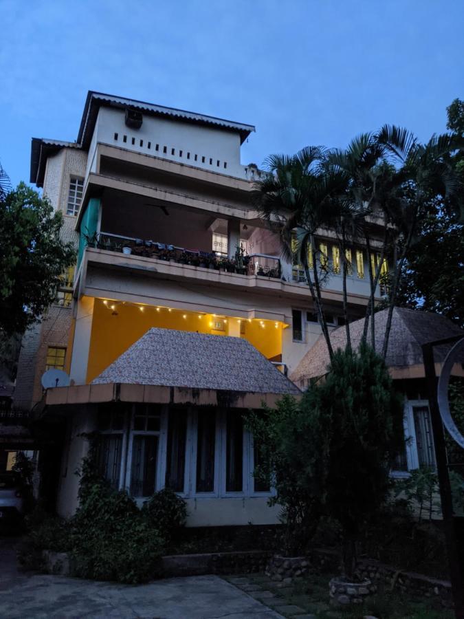 Mezenga Backpackers Hostel Guwahati Exterior photo